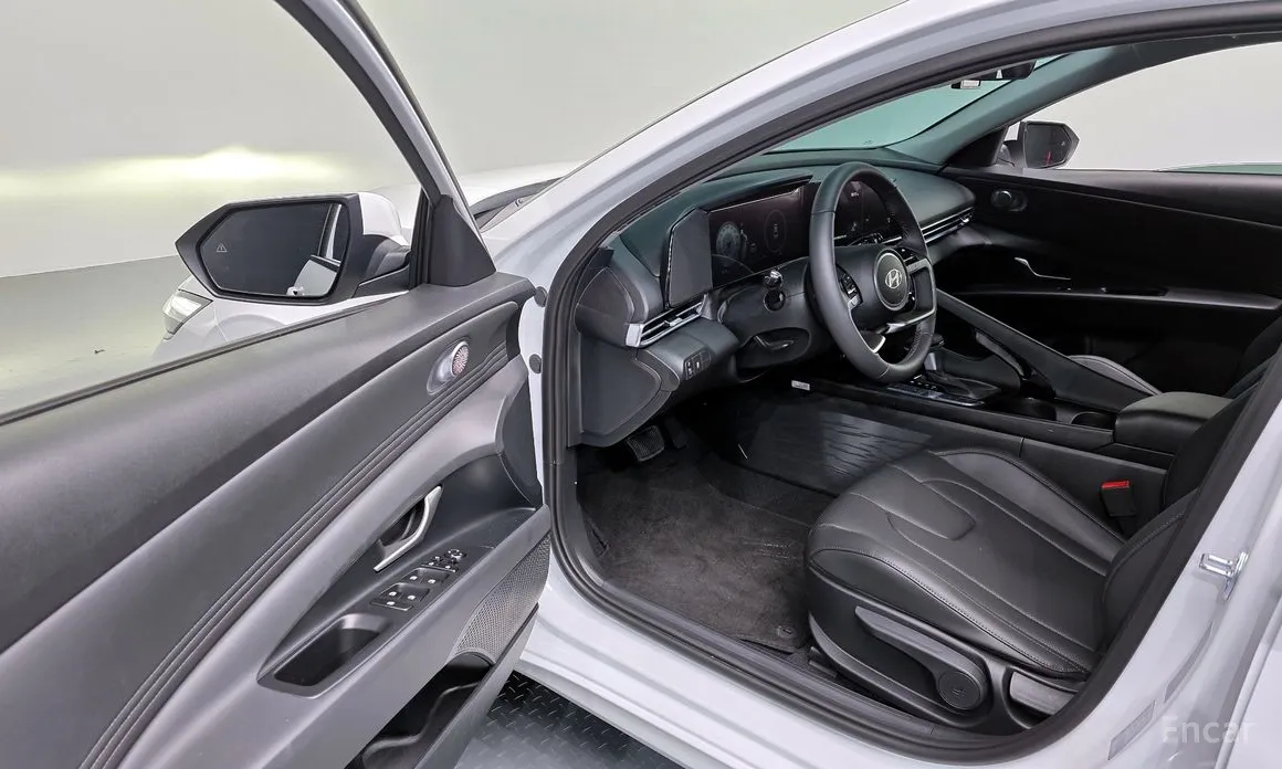 Hyundai Avante 2023 1.6