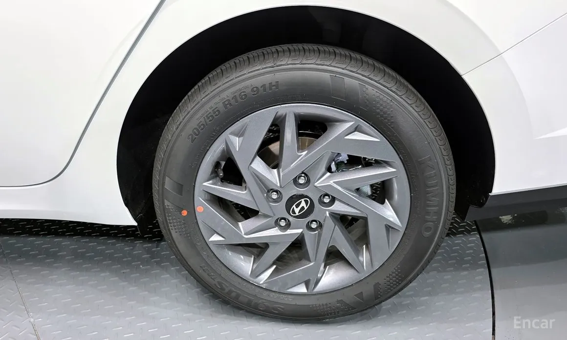 Hyundai Avante 2023 1.6
