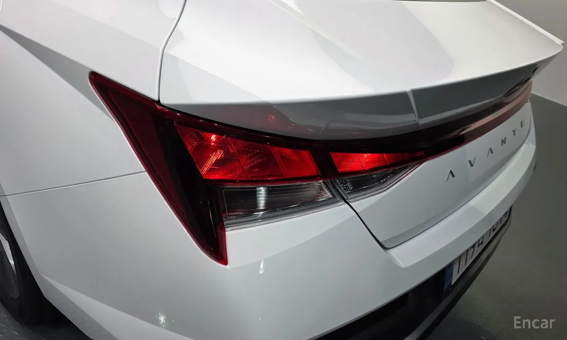 Hyundai Avante 2023 1.6