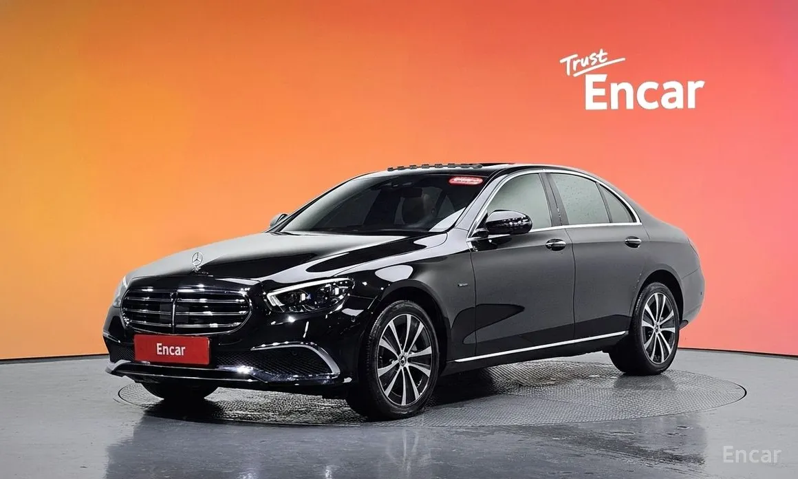 Mercedes-Benz E-Class 2016 E300e 4MATIC Exclusive