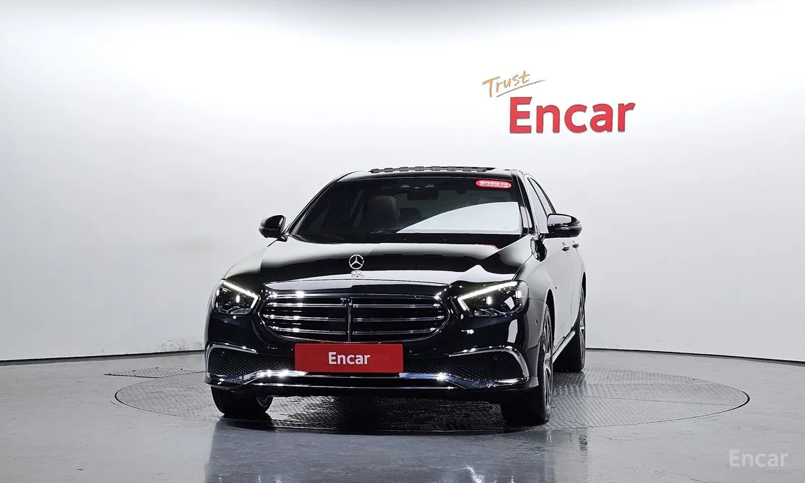 Mercedes-Benz E-Class 2016 E300e 4MATIC Exclusive