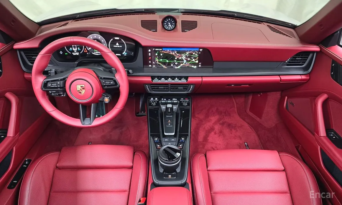 Porsche 911 2019 Carrera 4 GTS Cabriolet