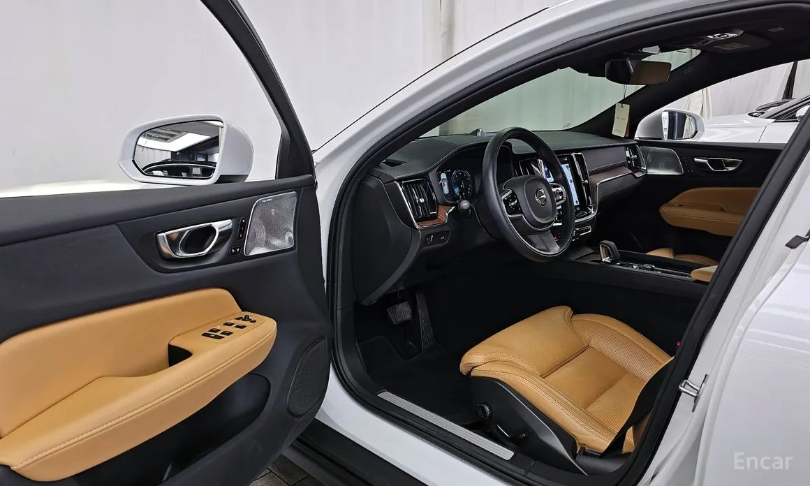 Volvo V60 2019 B5 Pro AWD