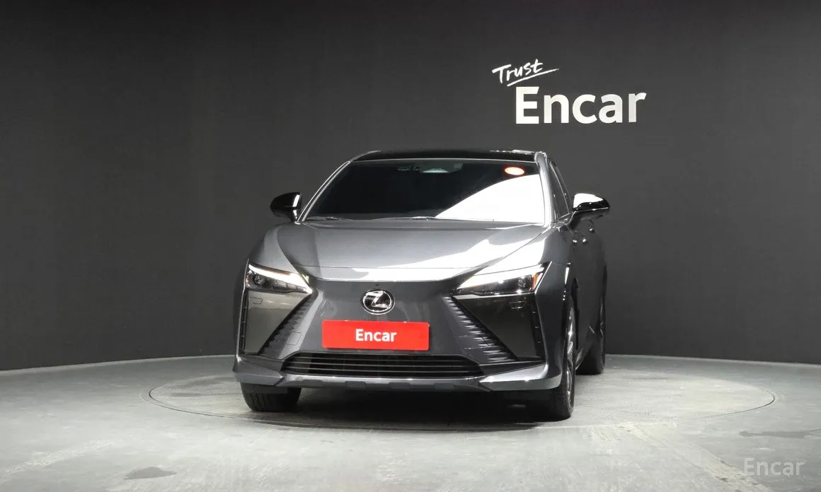 Lexus RZ 2023 Luxury
