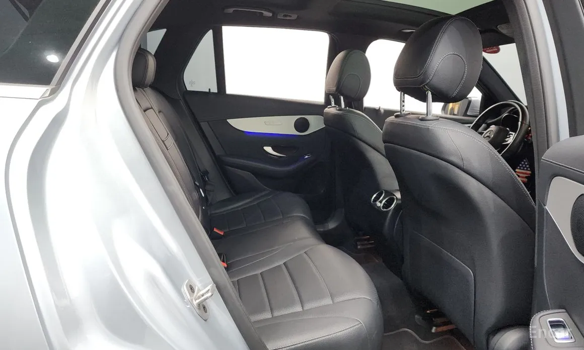 Фото 12 - Mercedes-Benz GLC-Class