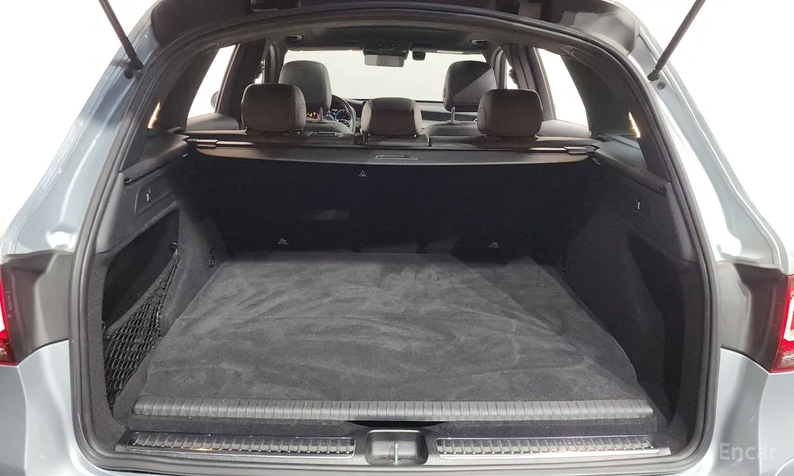 Фото 20 - Mercedes-Benz GLC-Class