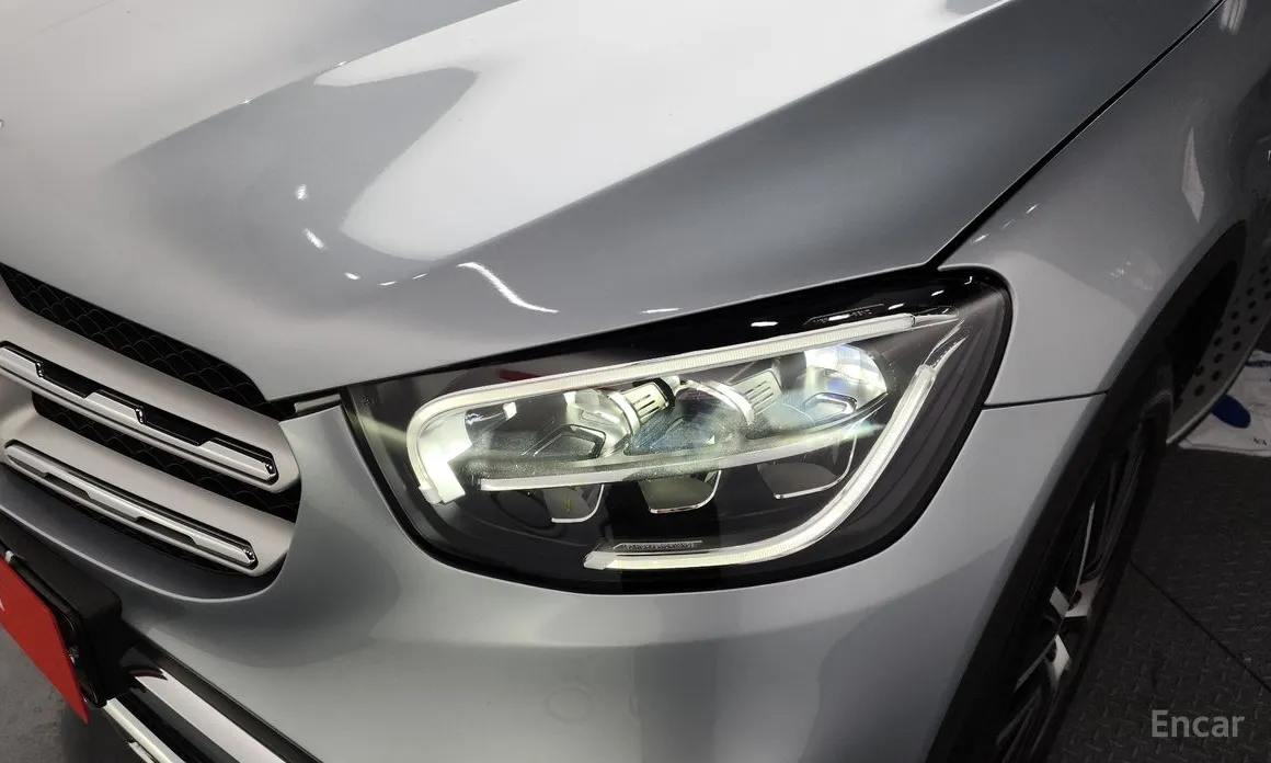 Фото 22 - Mercedes-Benz GLC-Class