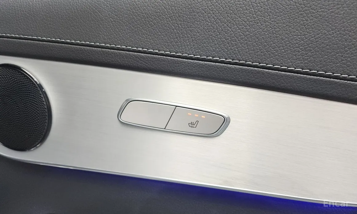 Фото 33 - Mercedes-Benz GLC-Class
