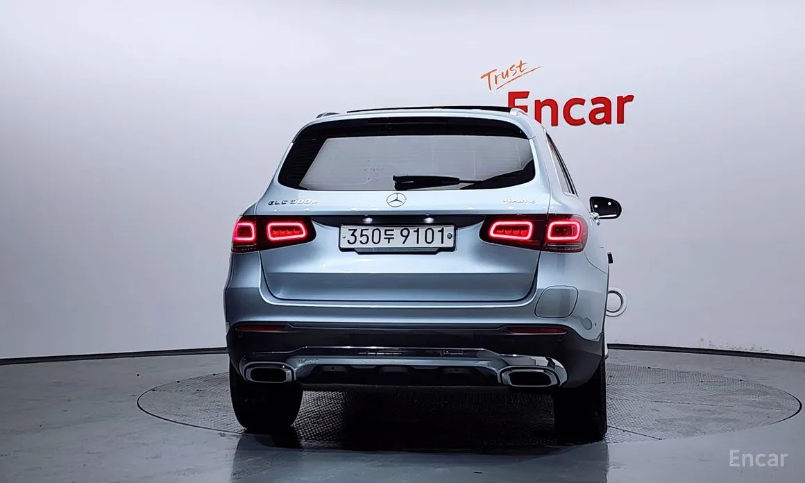 Фото 4 - Mercedes-Benz GLC-Class