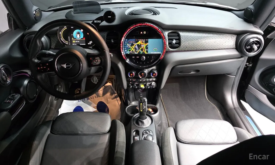 Фото 7 - Mini Cooper