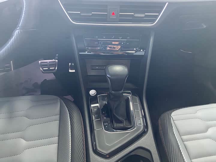 Volkswagen Tiguan X 2021 2021款 330TSI 两驱越享版