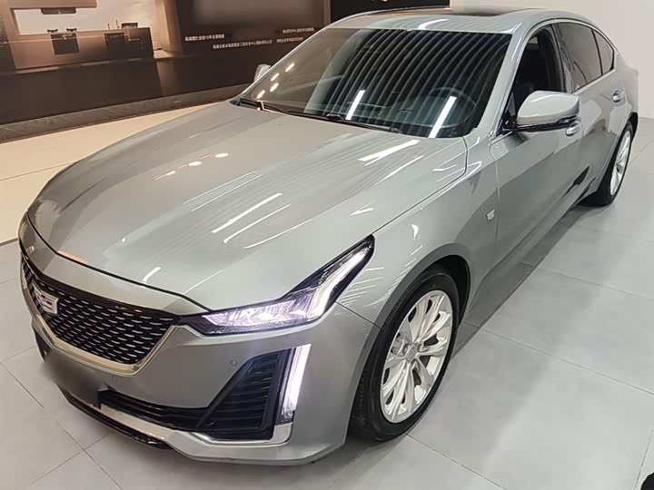 Фото 2 - Cadillac CT5