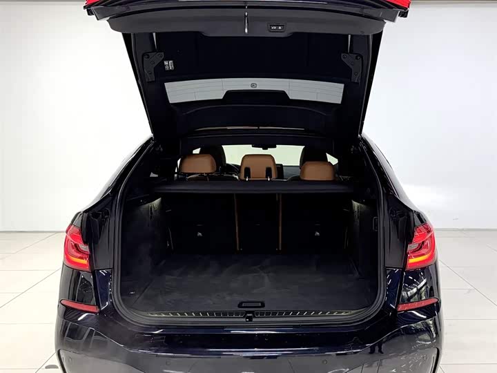Фото 5 - BMW 6 Series GT