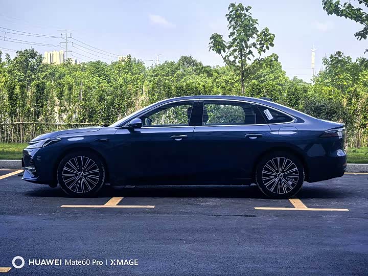 Geely Galaxy A7 2025 2025款 EM-i 150km 星舰版