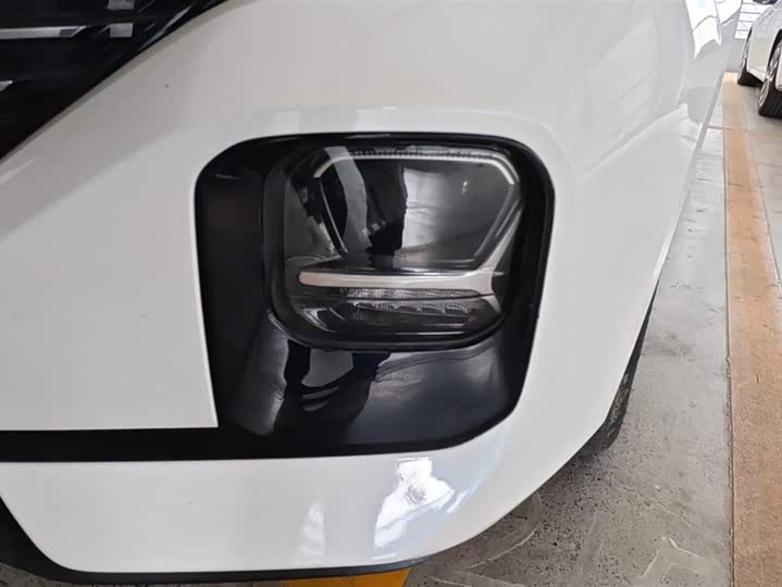 2020 Baojun RC-5