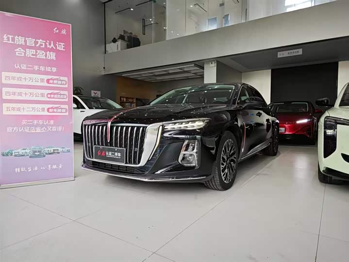 2025 Hongqi H5