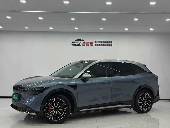 Zeekr 7X 2025 2025款 100kWh 长续航四驱智驾版