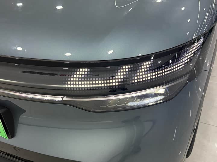 Zeekr 7X 2025 2025款 100kWh 长续航四驱智驾版