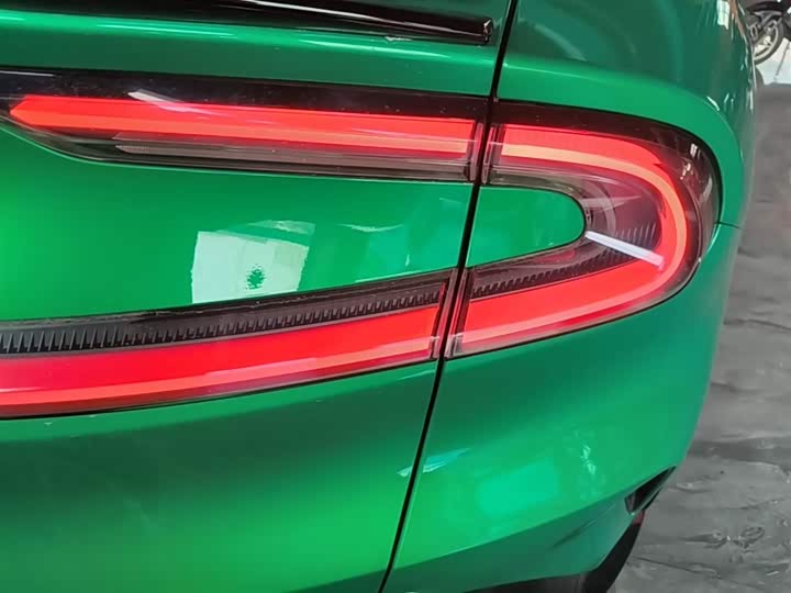 Фото 8 - Xiaomi YU7