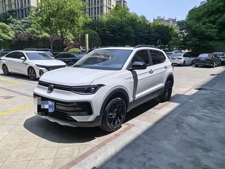 Volkswagen Tharu 2025 2025款 新锐 1.5L 锐意版