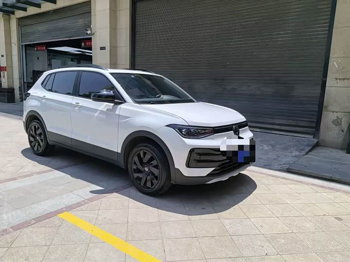 Volkswagen Tharu 2025 2025款 新锐 1.5L 锐意版