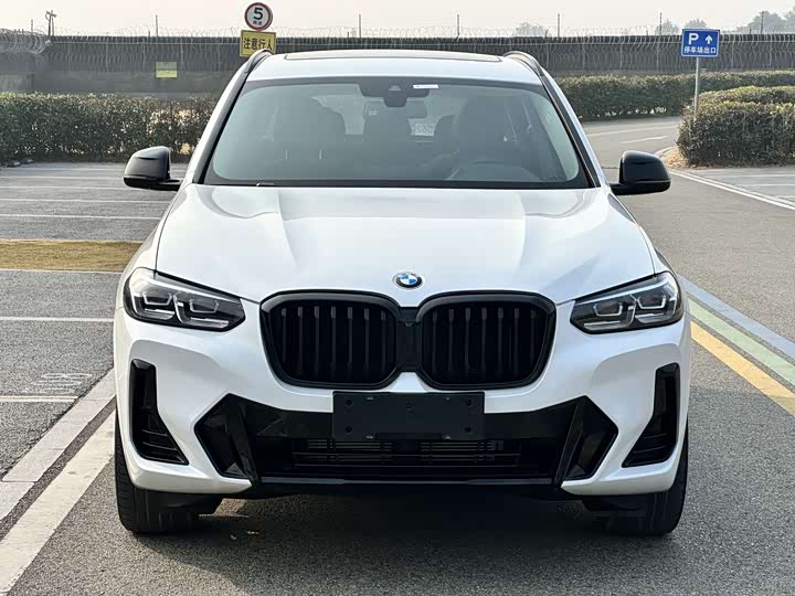 Фото 2 - BMW X3