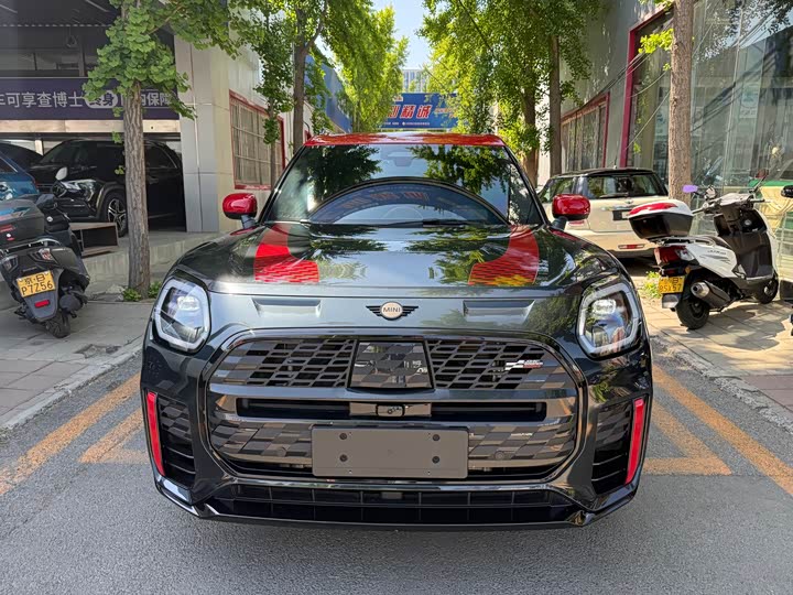 2024 Mini Countryman JCW