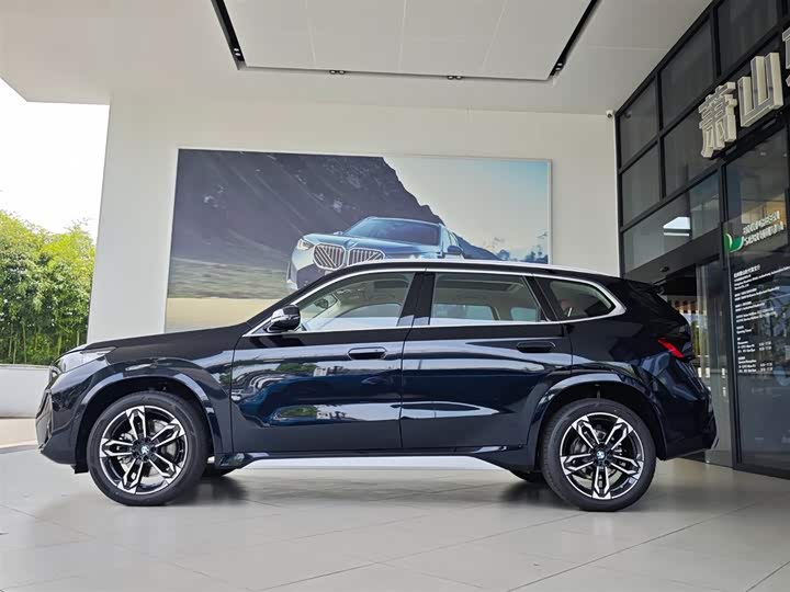 2026 BMW X1