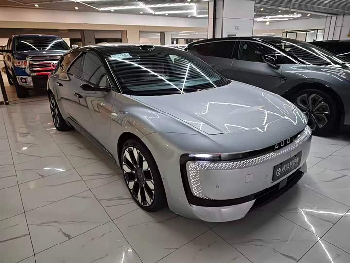 Фото 1 - Audi × SAIC E5 Sportback