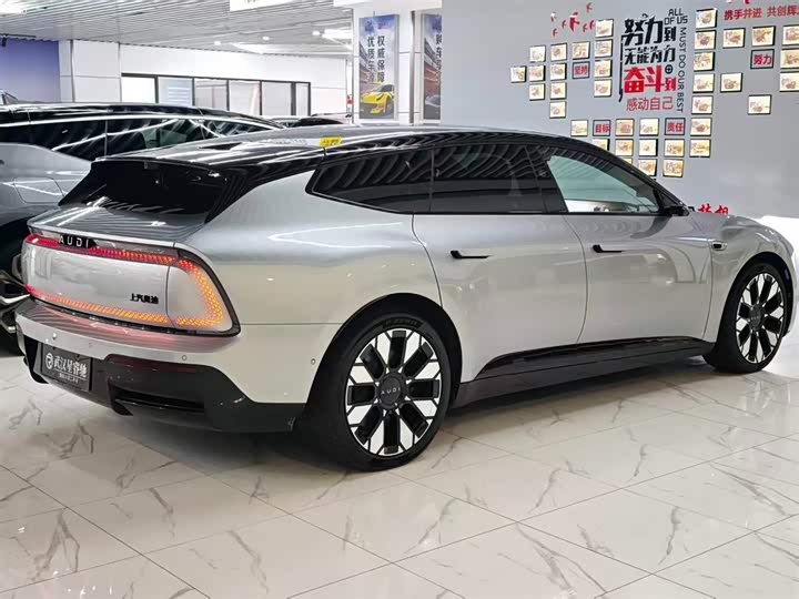 Фото 7 - Audi × SAIC E5 Sportback