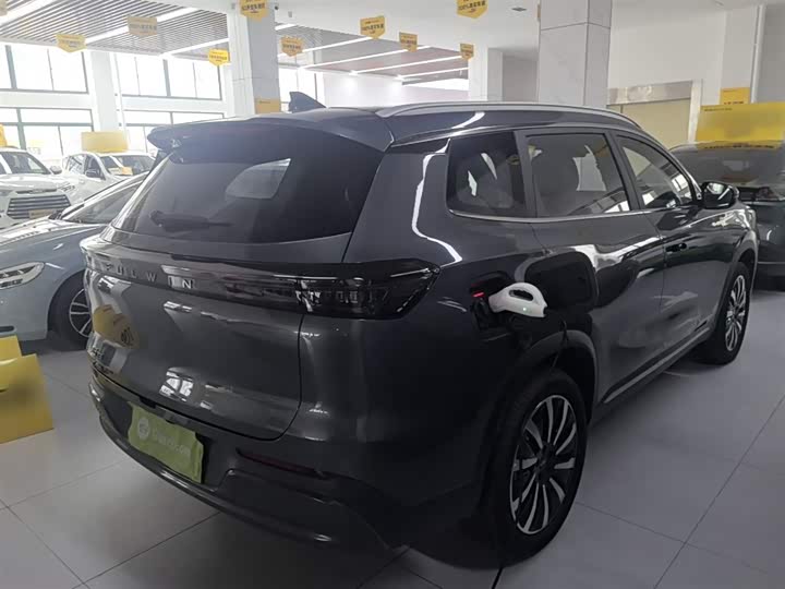 Chery Fulwin T8 2025 2025款 1.5T 130km 尊享版 5座