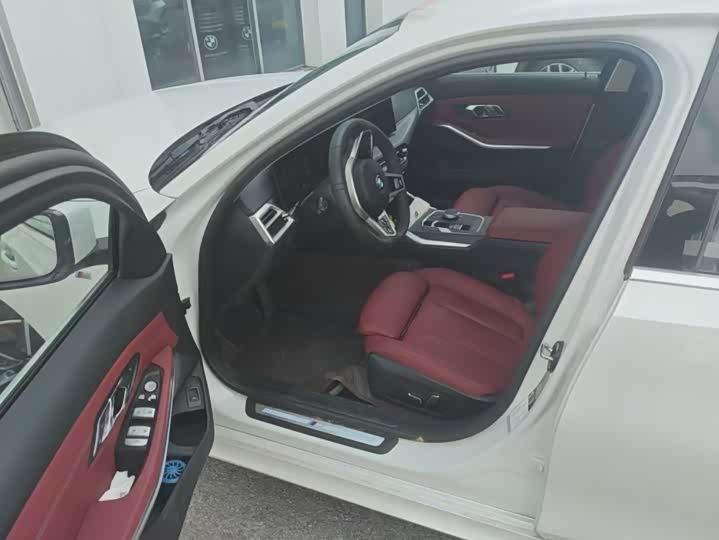 BMW 3 Series 2026 2026款 325Li M运动套装