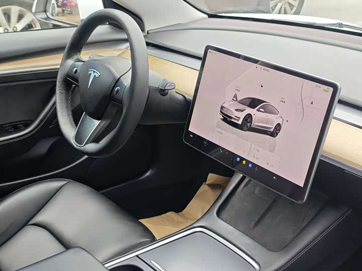 Zdjęcie 7 - Tesla Model 3