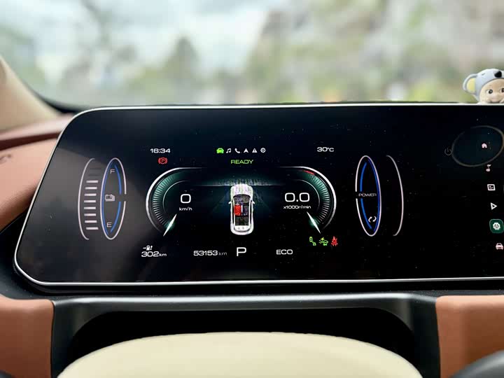 Ora Good Cat (03) 2023 2023款 401km标准续航 豪华型 三元锂