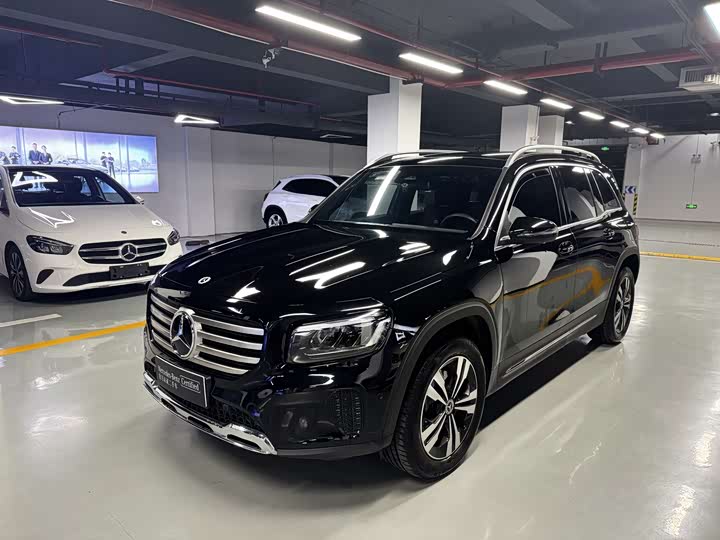 صورة 1 - Mercedes-Benz GLB-Class