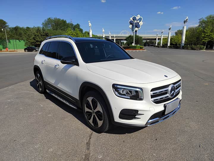 Mercedes-Benz GLB-Class 2022 2022款 改款 GLB 200 时尚型