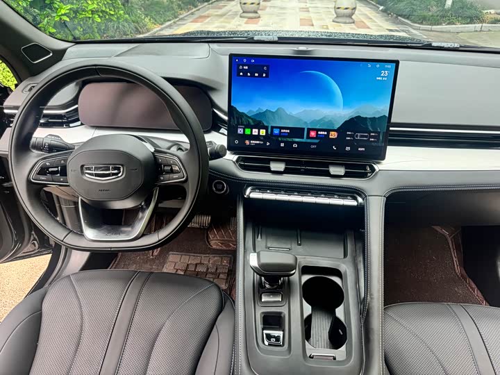 Geely Preface 2026 2026款 东方曜 1.5TD 昆仑版