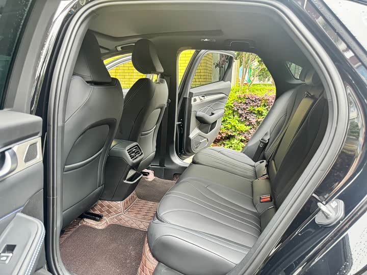 Geely Preface 2026 2026款 东方曜 1.5TD 昆仑版
