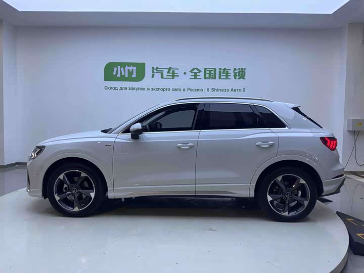 Zdjęcie 4 - Audi Q3