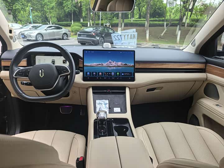 Aito M7 2022 2022款 1.5T 四驱豪华版