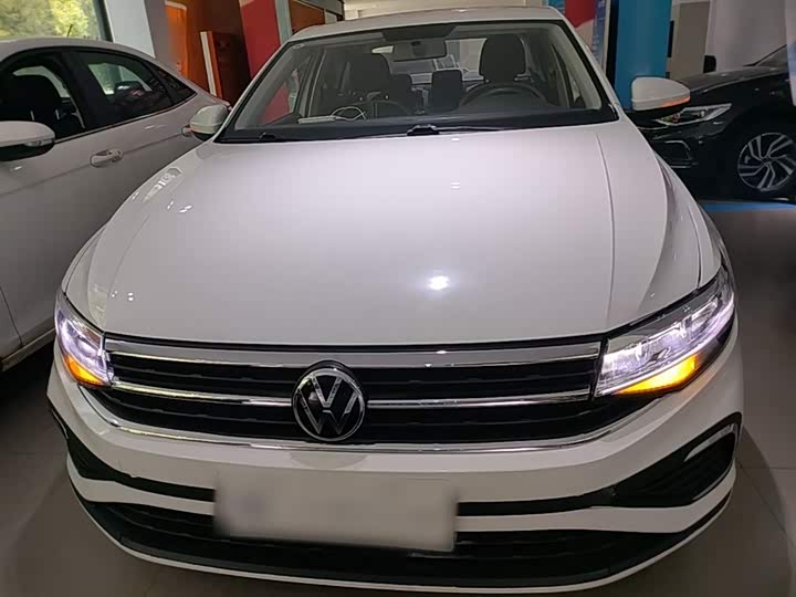 Фото 3 - Volkswagen Bora