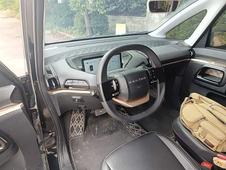 Фото 9 - Baojun KiWi EV