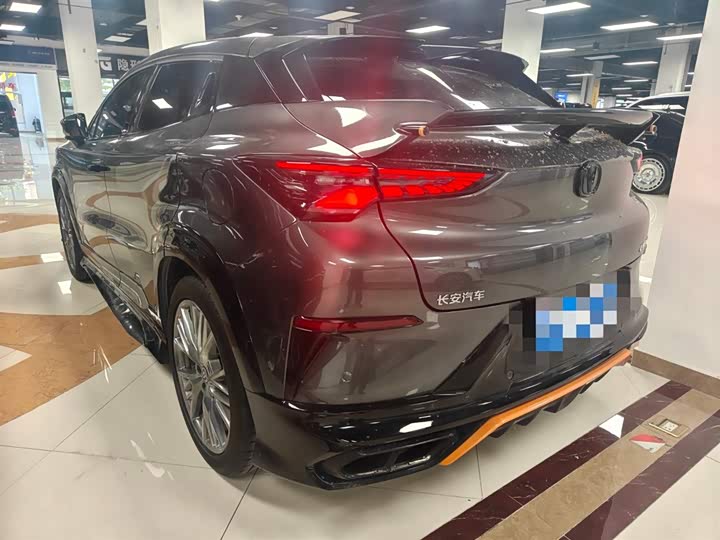 Changan UNI-T 2023 2023款 第二代 1.5T 运动版 旗舰型