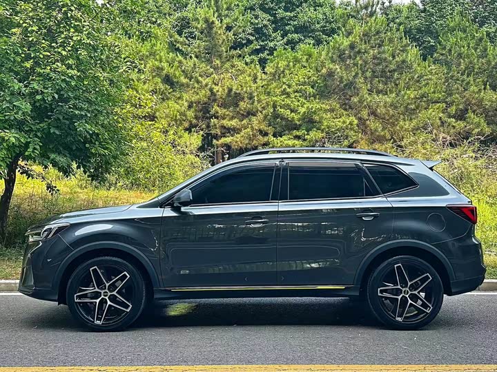 Фото 3 - Roewe RX5