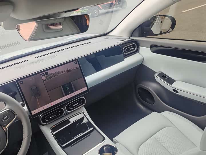 Leapmotor C01 2024 2024款 增程 216尊享版