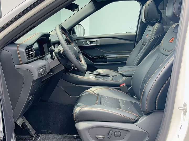 Ford Explorer 2025 2025款 2.3T EcoBoost 昆仑穿越版 5座