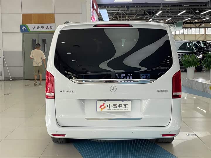 Mercedes-Benz V-Class 2021 2021款 V 260 L 长轴距尊贵版