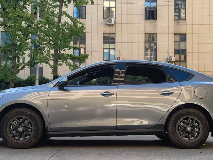 BYD Qin Plus 2025 2025款 DM-i 智驾版 55KM领先型