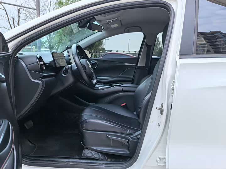 BYD E2 2023 2023款 豪华型