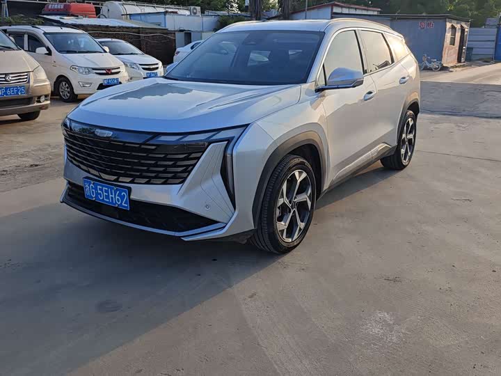 Zdjęcie 1 - Geely Atlas L